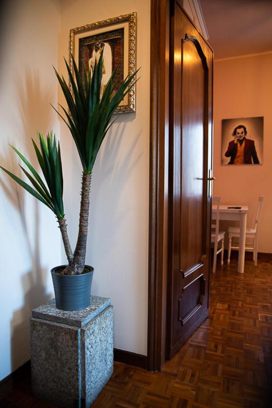 La Corte Di Aldo Rozzano Luaran gambar